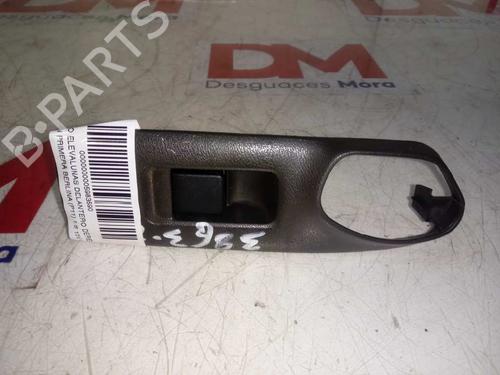 Used Right front window switch NISSAN PRIMERA Hatchback (P11) [1996-2002]  30371800