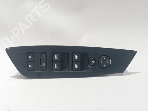 Used Left front window switch PEUGEOT 308 III (FB_, FH_, FP_, F3_, FM_) BlueHDi 130 (FBYHZL, FBYHZT) (131 hp) 32195053