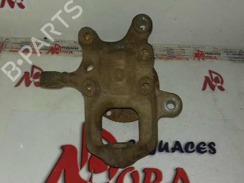 Used Right front steering knuckle MERCEDES-BENZ SPRINTER 2-t Van (B901, B902) [1995-2006]  19260565