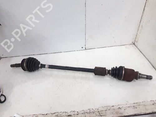 Right front driveshaft TOYOTA YARIS (_P13_) 1.5 Hybrid (NHP130_, NHP130) | BP12653898M39 