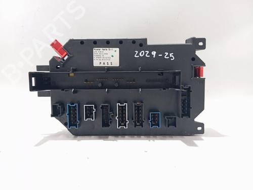 Used Fuse box MERCEDES-BENZ S-CLASS (W221, V221) S 600 (221.176) (517 hp) 28492429