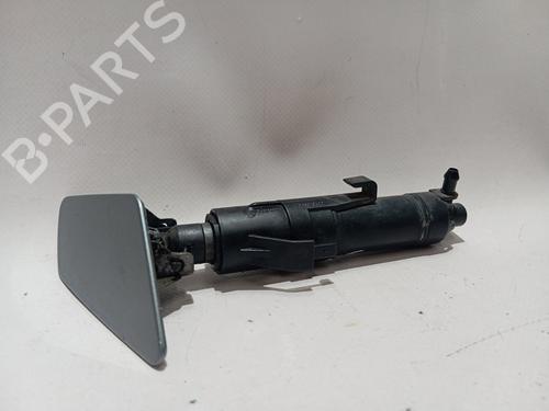 Używane Spryskiwacz reflektora SKODA SUPERB III (3V3) 2.0 TDI (150 hp) 30914242