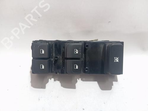 Used Left front window switch Left front window switch KIA STONIC (YB) [2017-2026] 39962504 39962504
