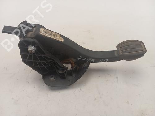 Clutch pedal PEUGEOT 308 II (LB_, LP_, LW_, LH_, L3_)  | BP23879541I13 