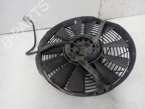 Used Radiator fan MERCEDES-BENZ 190 (W201) E 2.0 (201.024) (113 hp) 12644671