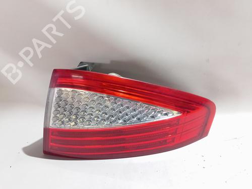 right-taillight-ford-mondeo-iv-ba7-2007-2008-2009-2010-2011-2012-2013-2014-2015-36665236 main image