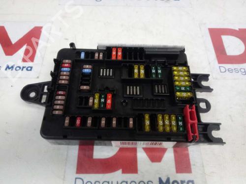 Used Fuse box BMW 3 Touring (F31) 320 d (184 hp) 12666158