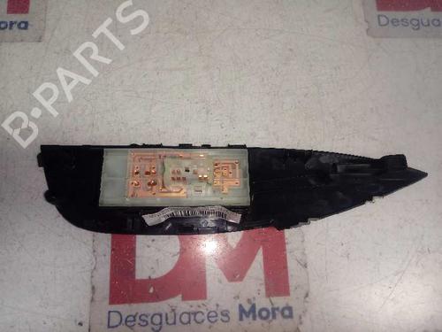 Right front window switch NISSAN QASHQAI II (J11, J11_) 1.6 dCi | BP12936603I26