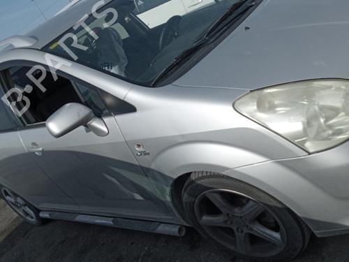 Rudehejsemekanisme Højre bagtil TOYOTA COROLLA Verso (ZER_, ZZE12_, R1_) 2.2 D-4D (AUR10_, AUR10R) | BP18001739C25 
