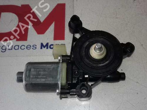 Portierruitmotor linksvoor SEAT LEON (5F1) [2012-2021]  12935953