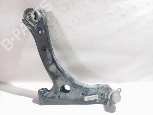 Used Left front suspension arm Left front suspension arm 38284824 38284824