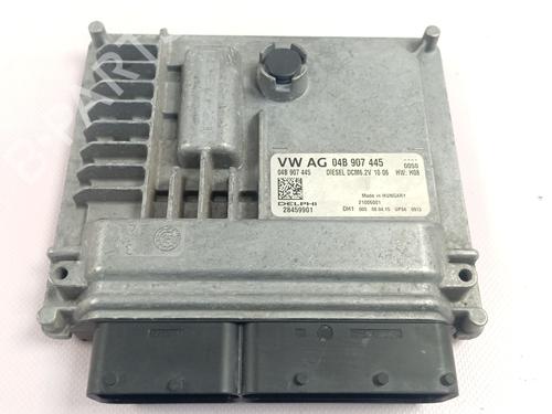 Used Engine control unit (ECU) VW POLO V (6R1, 6C1) [2009-2022]  32669151