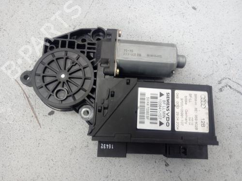 Rudehejsemotor forskærm højre AUDI A4 B6 (8E2) [2000-2005]  13578254