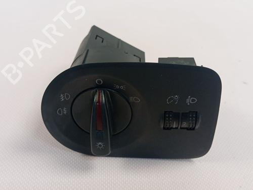 Headlight switch SEAT IBIZA IV (6J5, 6P1) | BP31888560I24