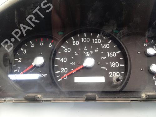 Instrument cluster KIA SORENTO I (JC) 2.5 CRDi 4WD | BP16684598C47 