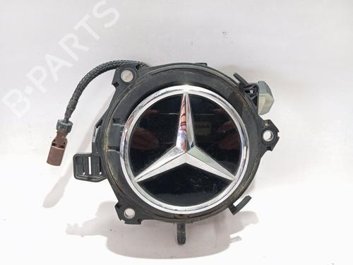 Used Tailgate handle MERCEDES-BENZ CLA (C118) CLA 200 d (118.312) (150 hp) 31026215