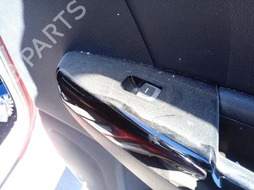 Used Right rear window switch KIA SPORTAGE IV (QL, QLE) [2015-2022]  12842992