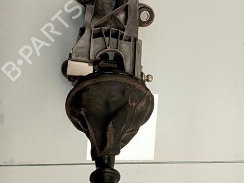 Gear lever VW TRANSPORTER T5 Van (7HA, 7HH, 7EA, 7EH) 1.9 TDI | BP16750577M90 