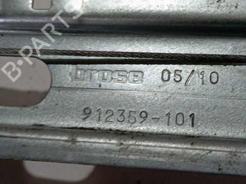 Rear right window mechanism PEUGEOT 5008 (0U_, 0E_) 1.6 HDi | BP29586150C25 