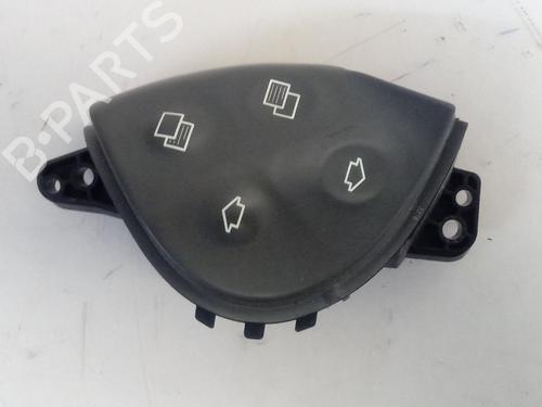 Steering wheel controls MERCEDES-BENZ E-CLASS (W211) E 320 CDI (211.026) | BP16700506E15 