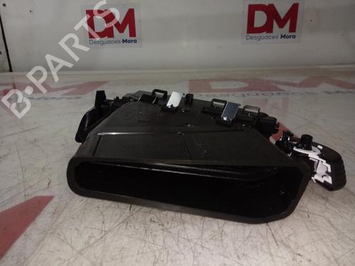 Air vent FORD FOCUS III 1.6 Ti | BP14132781I21 