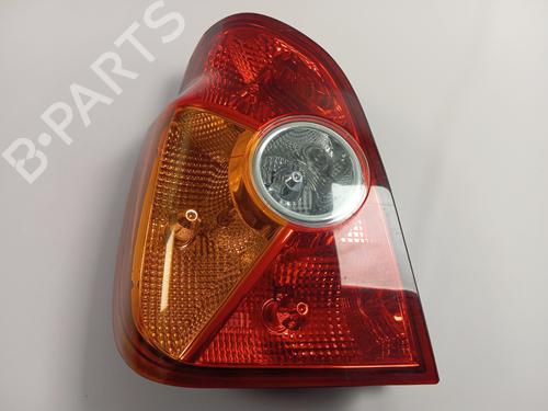 Used Left taillight HYUNDAI TERRACAN (HP) [2001-2008]  32867594