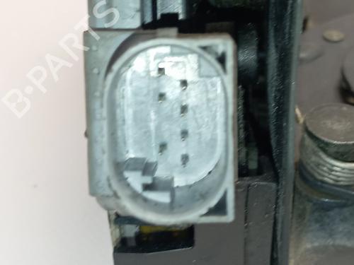 Front left lock BMW X5 (E53) 3.0 d | BP39071209C98 - Image 2