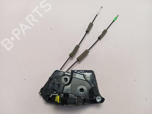 Used Front left lock TOYOTA YARIS CROSS (MXP_) [2020-2026]  30685060