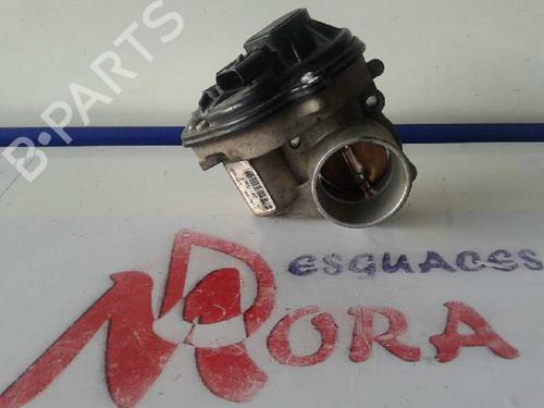 Used Throttle body FORD FOCUS II (DA_, HCP, DP) [2004-2013]  13568969