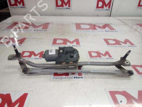 Used Front wiper motor AUDI Q5 (8RB) 2.0 TDI quattro (177 hp) 12666915