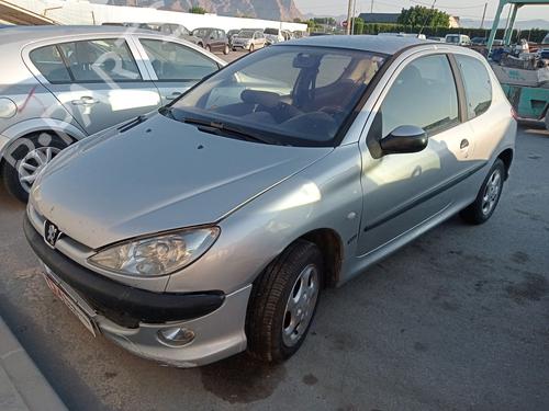 Brugte PEUGEOT 206 Hatchback (2A/C) 1.4 i 4809502
