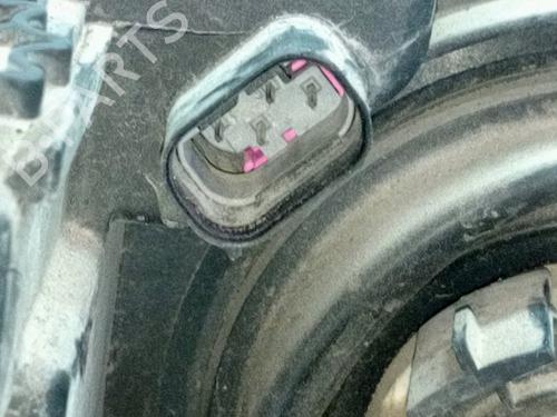 Left headlight BMW 3 (E46) 320 d | BP30372325C28