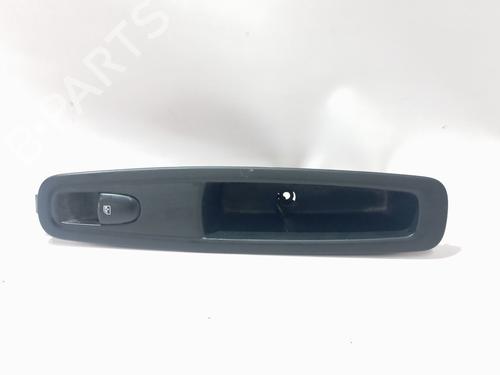 Used Right rear window switch RENAULT KADJAR (HA_, HL_) [2015-2026]  31928983