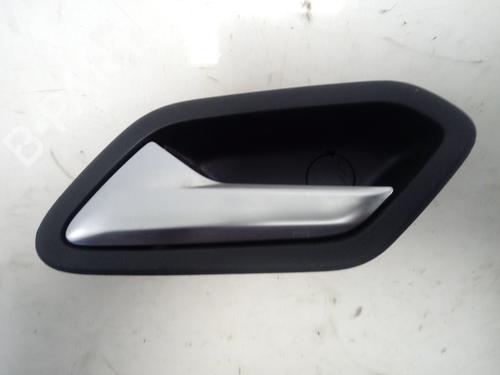 Venstre bagtil invendig håndtag DACIA DUSTER (HM_) 1.5 dCi 115 (HMAD) (116 hp) 15484919