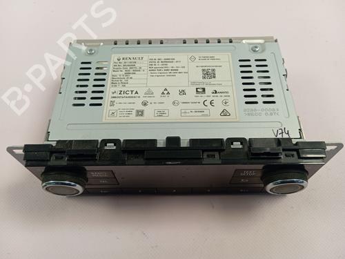 Used Radio NISSAN PRIMASTAR Van (X82) [2021-2025]  26699877