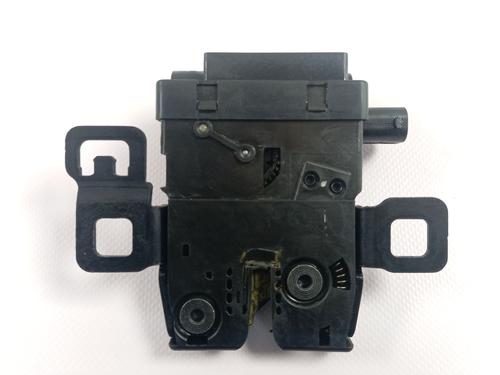 Used Tailgate lock Tailgate lock LAND ROVER RANGE ROVER SPORT I (L320) 3.0 D 4x4 (256 hp) 34240487 34240487