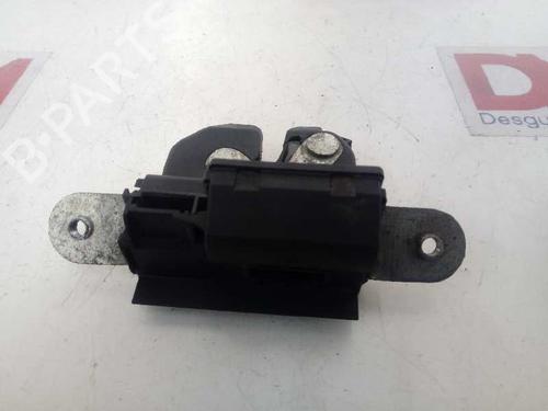 Used Tailgate lock FIAT GRANDE PUNTO (199_) 1.3 D Multijet (75 hp) 30370061