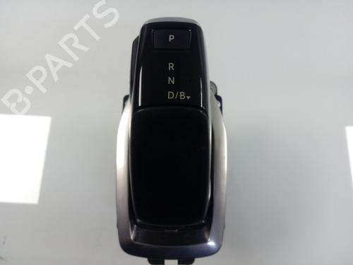 Used Gear lever PEUGEOT 208 II (UB_, UP_, UW_, UJ_) 1.5 BlueHDI 100 (102 hp) 17670522