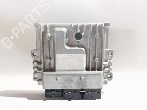 Used Engine control unit (ECU) Engine control unit (ECU) 37261766 37261766
