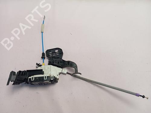 Højre fortil lås MERCEDES-BENZ B-CLASS Sports Tourer (W246, W242) B 180 CDI / d (246.212) (109 hp) 31158993