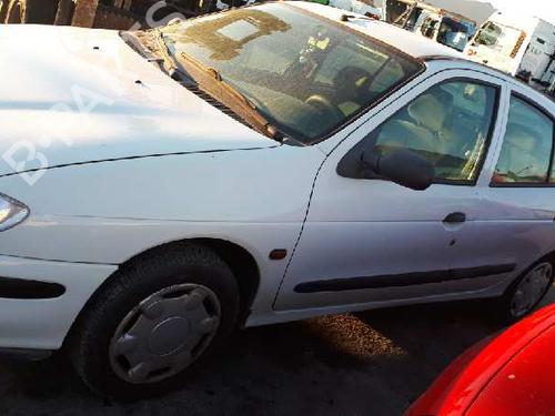 Left headlight RENAULT MEGANE I Classic (LA0/1_)  | BP12838663C28 