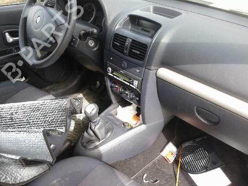 Front right seatbelt RENAULT CLIO II (BB_, CB_) 1.5 dCi (B/CB07) | BP16889761I25