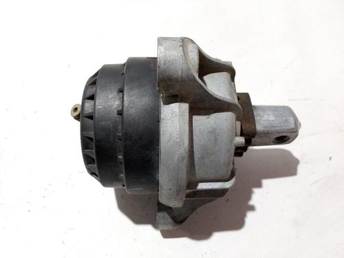 Used Engine mount BMW 5 (F10) 520 d (184 hp) 30376871