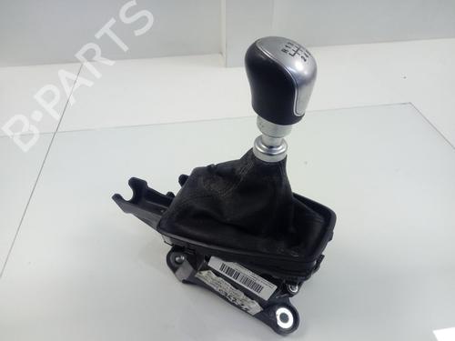 Used Gear lever FORD FOCUS III 1.0 EcoBoost (125 hp) 16906321