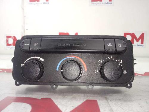 Used Climate control CHRYSLER VOYAGER / GRAND VOYAGER III (GS_, NS_) [1992-2001]  12936105
