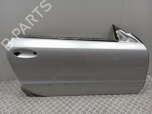 Used Right front door Right front door 37589940 37589940