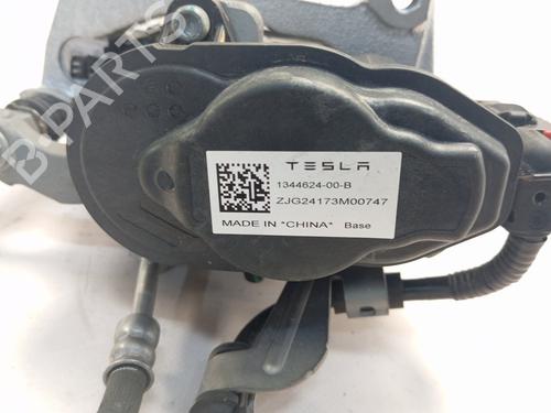 Right rear brake caliper TESLA MODEL 3 (5YJ3)  | BP29548382M106 