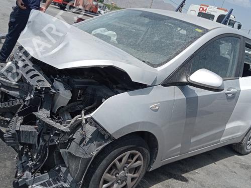 Left front window switch HYUNDAI i10 II (BA, IA) 1.0 | BP15609647I27 