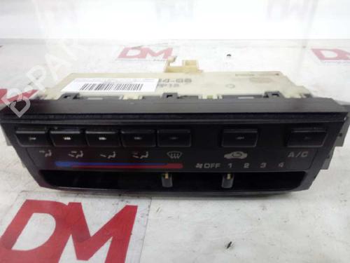 Commande Chauffage HONDA CIVIC VI Coupe (EJ, EM1) 1.6 i Vtec (EM1) (125 hp) 12837739