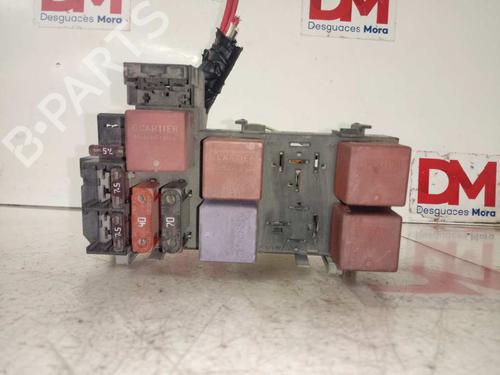 Used Fuse box RENAULT MEGANE I Coach (DA0/1_) 1.9 dTi (DA0N) (98 hp) 12838622
